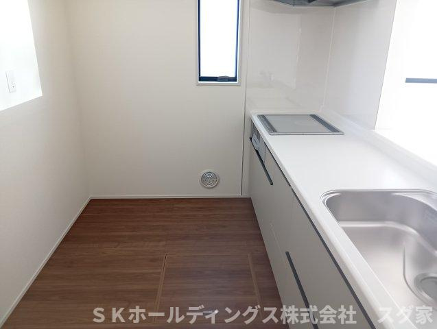綾部市上延町前田新築戸建て２号棟のキッチン