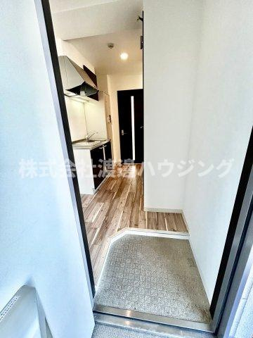 ラ・ヴィ江坂イーストの玄関