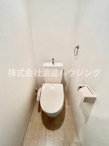 ラ・ヴィ江坂イーストのトイレ
