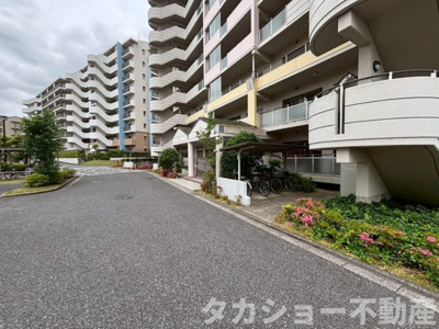 【外観】 | プラザ学園前　５号棟
