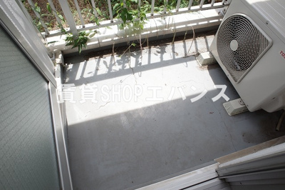 【バルコニー】 | セントビック津田沼 | お洗濯にも便利なバルコニー付き