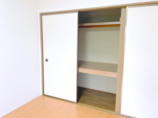 【寝室】 | アムールたかはし　２０５ | 南西　洋室６帖