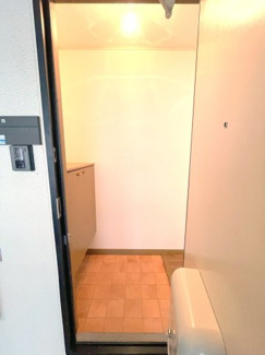 【玄関】 | アムールたかはし　２０５ | 玄関収納有り♪