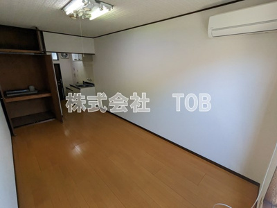 【洋室】 | ジュネス粕谷 | 洋室7.5帖