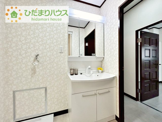 【独立洗面台】 | 天王台ロイヤルマンション | シンプルで使い勝手の良い独立洗面台！