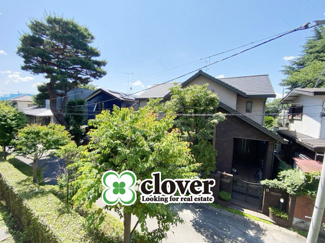 【展望】 | 眼前に広がる空の雄大さと、このお部屋の自慢の一つである「眺望」をご覧ください。毎日、この景色を独り占めできる新生活に夢が広がります。～即日のご見学可能～　お問合せはお気軽にどうぞ。