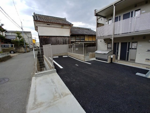 三木市大村のアパートのその他|駐車場2番