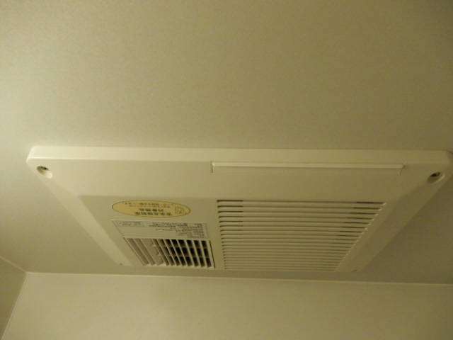 レオパレスグランプラージュの浴室