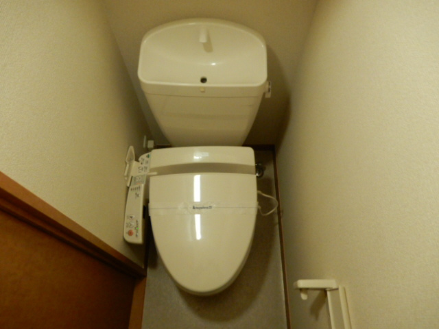 レオパレスグランプラージュのトイレ