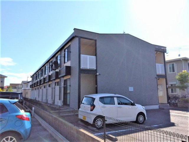 明石市大久保町江井島のアパートの外観