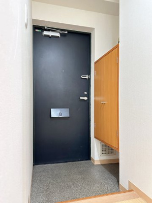 【玄関】 | レジデンス富美浜