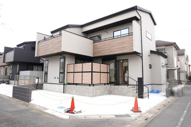 越谷市宮前1丁目 新築戸建の外観