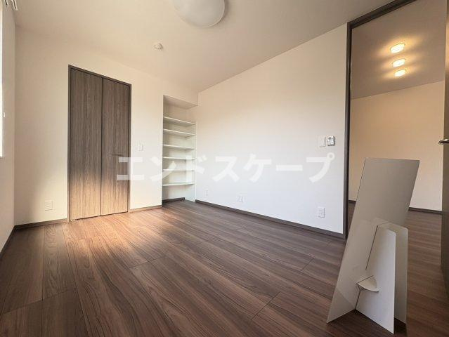 ラ・ルミエール紅雲の居間・リビング|高崎、前橋のお部屋探しはエンドスケープまで！お客様の理想お聞かせ下さい♪