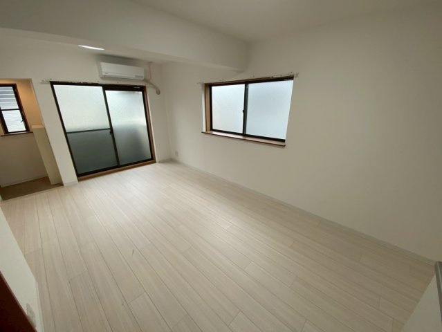 エスティーマンションの居間・リビング