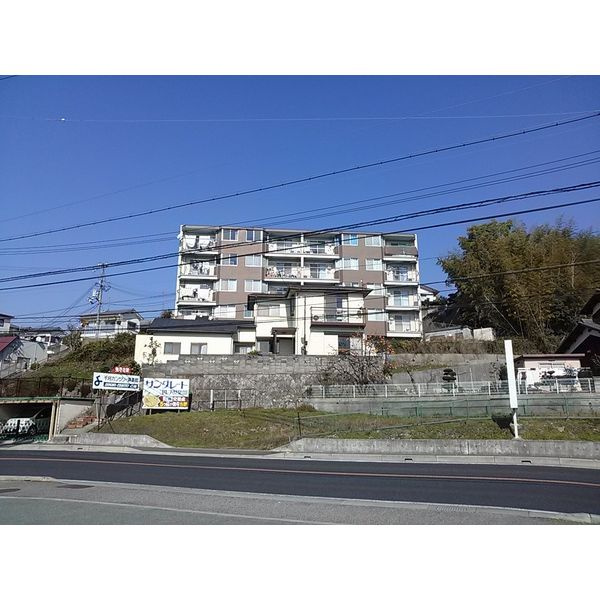 エルパラッツォ三田の外観