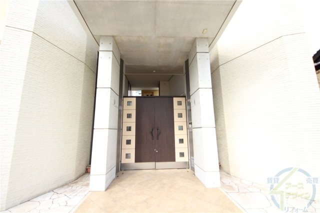 アロハ海岸通のエントランス