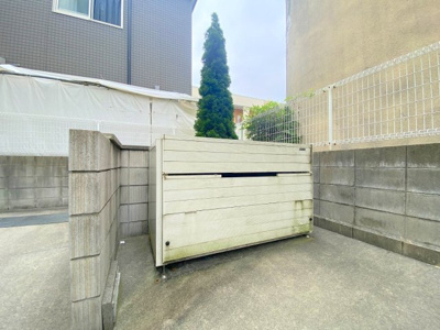 【その他共用部分】 | ベリランテ東雲 | 敷地内にゴミ置き場がございます！