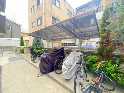 【その他共用部分】 | ベリランテ東雲 | 駐輪場は屋根付きですので、雨の日も困りません