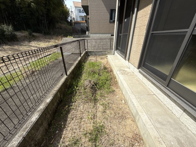シャーメゾンさくら坂Ｃの庭