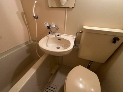 【洗面所】 | LIVE