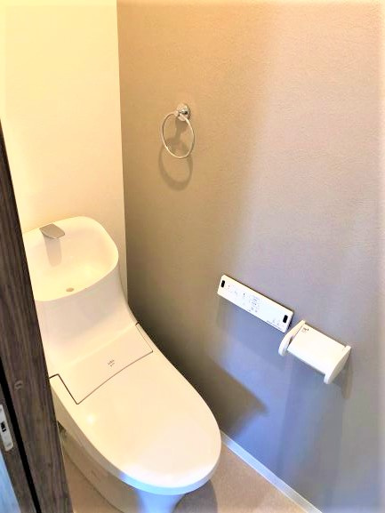 グルーブメゾン三宮Eastのトイレ|シンプルで使いやすいトイレです