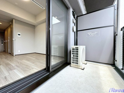 【バルコニー】 | メイクスアート上前津Ⅵ | 暖かな日差しのふりそそぐバルコニー