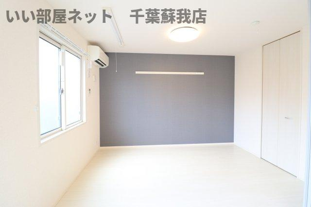 ディアコート五井の洋室|ゆったりした洋室です