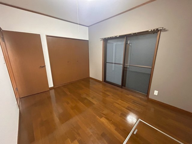 大網白里市の洋室