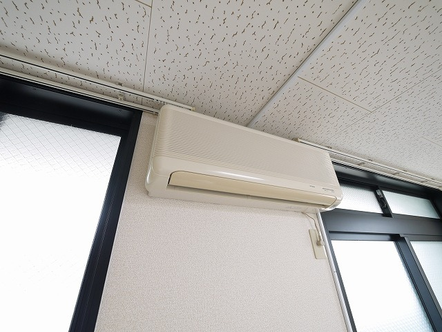 レオパレス大陽壱番館の設備|エアコンです
