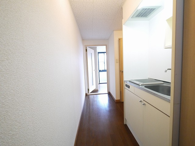 レオパレス大陽壱番館の玄関|きれいな玄関です