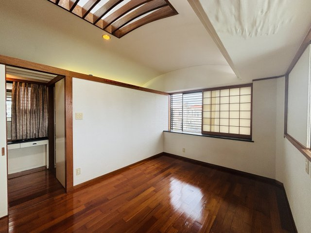 豊見城市高嶺一戸建ての洋室