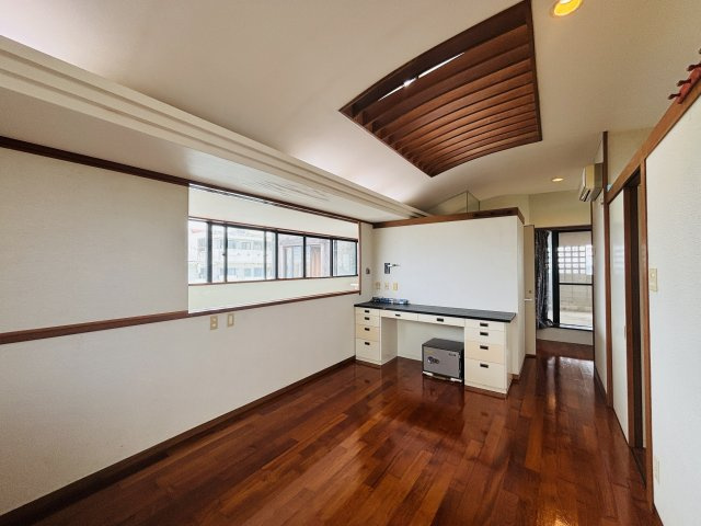 豊見城市高嶺一戸建ての洋室