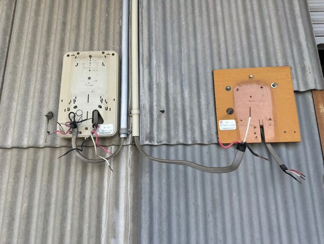 久保田町2丁目　売倉庫の外観