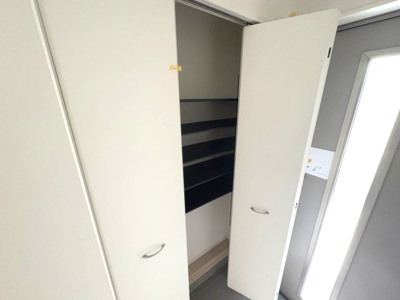 【設備】 | Kolet岩槻北 | シューズボックスです