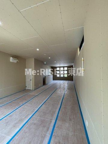 TC新森古市店舗の内装