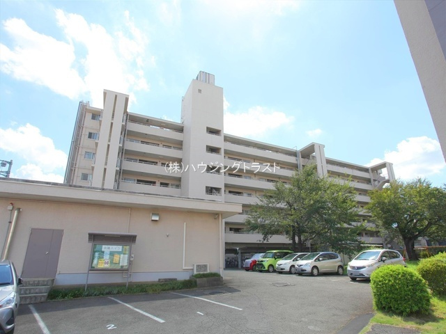 仲介手数料無料　向陽ハイツB棟の外観