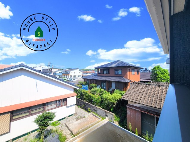 宮崎市淀川3丁目第1-2棟（1号棟）の展望|眺望や窓からの景色が良いと、家で過ごす時間も快適です。