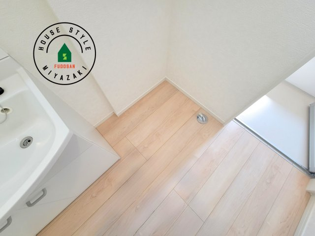 宮崎市淀川3丁目第1-2棟（1号棟）のランドリースペース|ランドリースペースとなります。広々して有効的にご使用できます。 