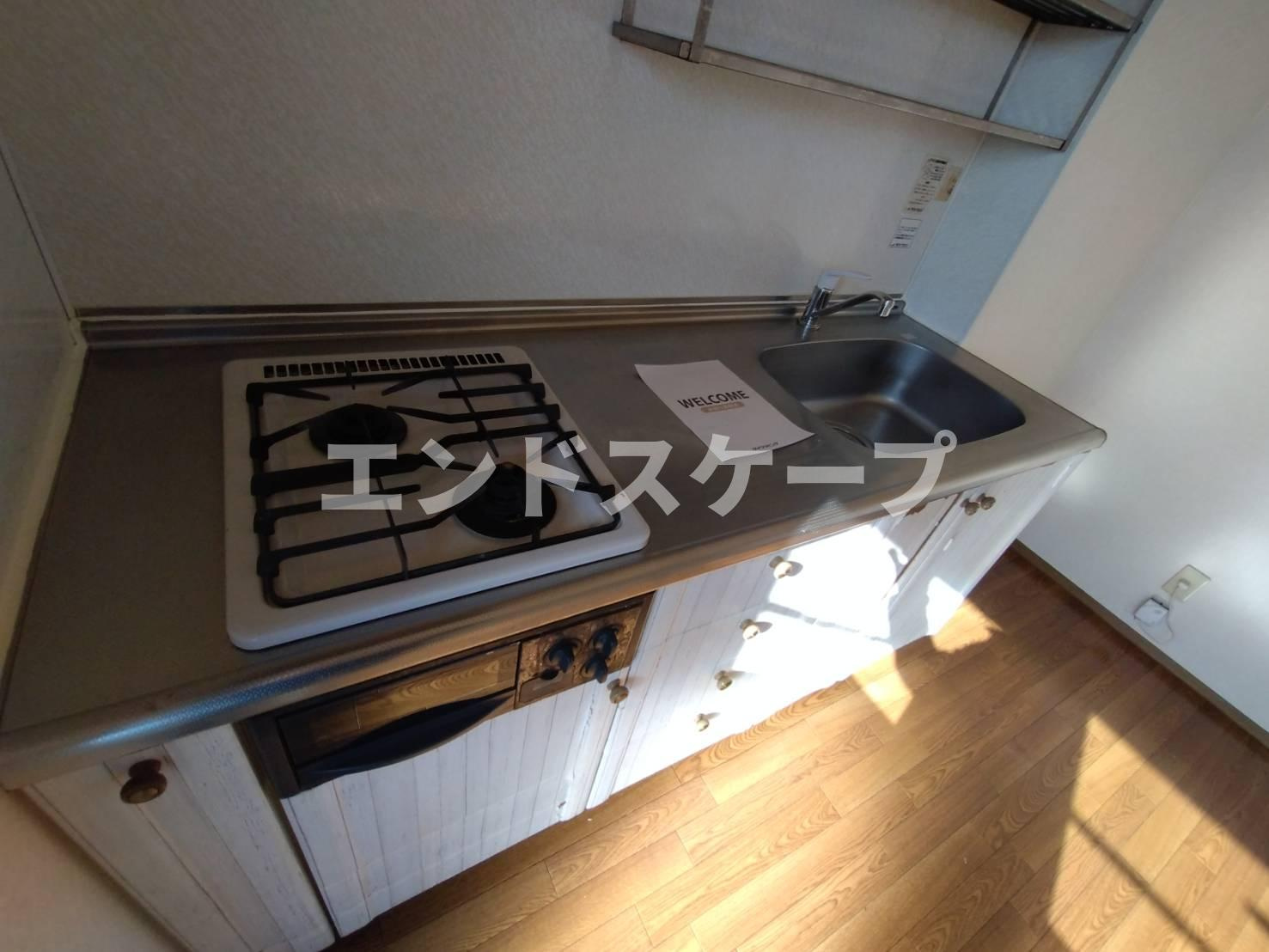 アベニールのキッチン|高崎、前橋エリアのお部屋探しはエンドスケープまで！お客様の理想お聞かせ下さい♪
一部内装の色味が画像と異なる場合がございます。