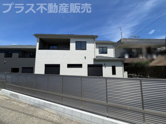 【外観】 | 現地写真。同じ物件を見るなら、プラス不動産販売にお任せ下さい。