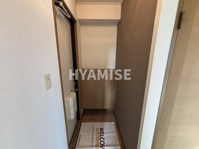 コスモスB棟の玄関