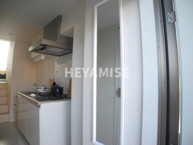 エルモーサ・Reiの内装|姿見鏡設置済み　※モデルルーム