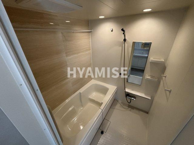 コンフィーエⅢの浴室