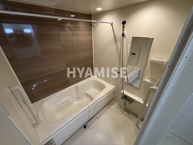 コンフィーエⅡの浴室|※室内画像は別号室のもの