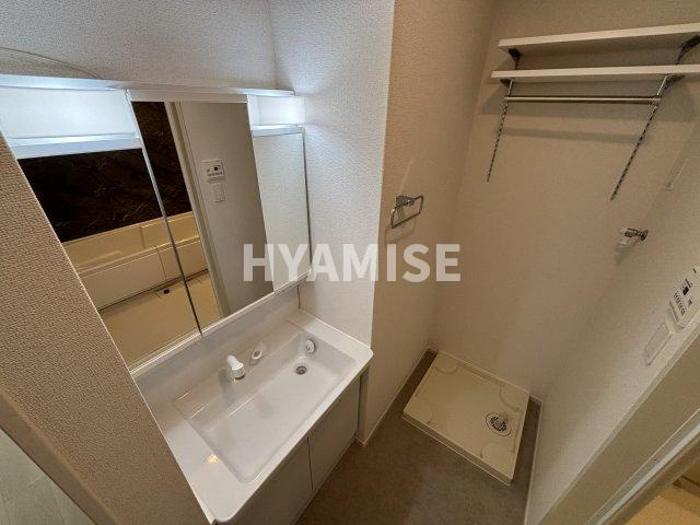 コンフィーエⅠの洗面所|※別のお部屋の写真です。現状優先致します。