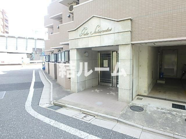 練馬区豊玉北３丁目の賃貸マンションのエントランス