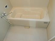 ライラックの浴室