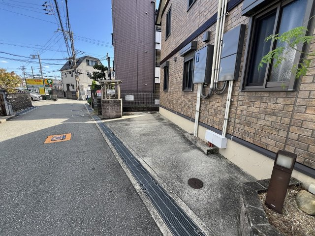 エクセレンテの駐車場