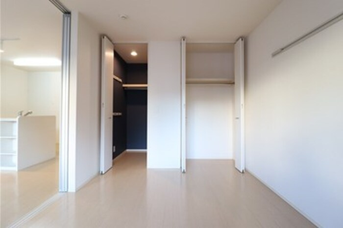 アピオン Ⅲの洋室|洋室６帖