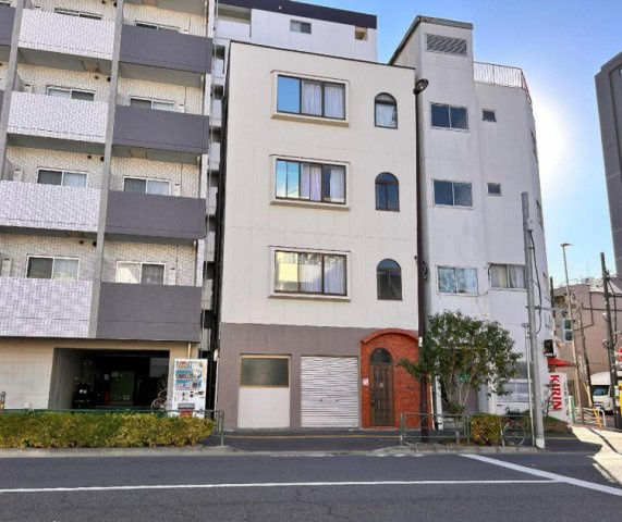 江東区扇橋３丁目の一棟マンションの外観